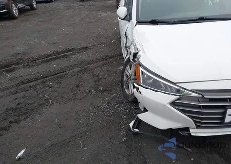 2020 Hyundai Elantra Sel z USA, uszkodzony, nr VIN 5NPD84LF1LH628089